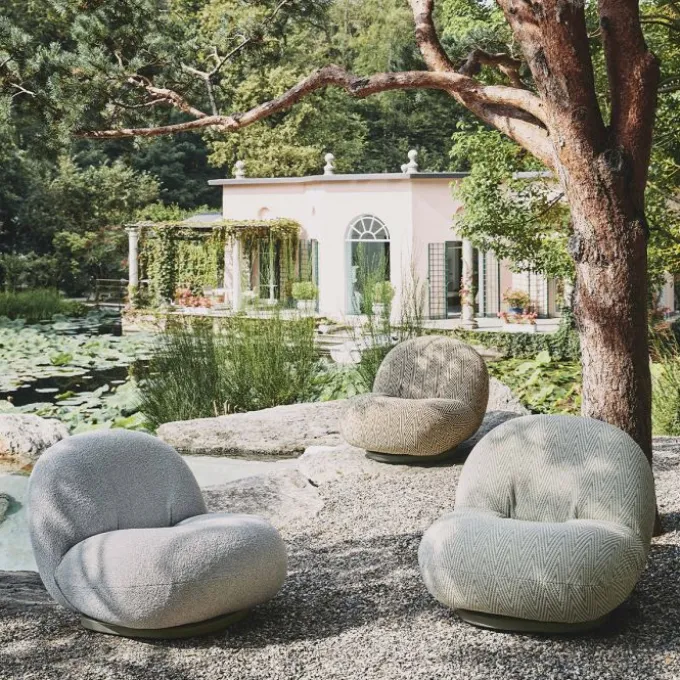 Pacha Outdoor Lounge Chair