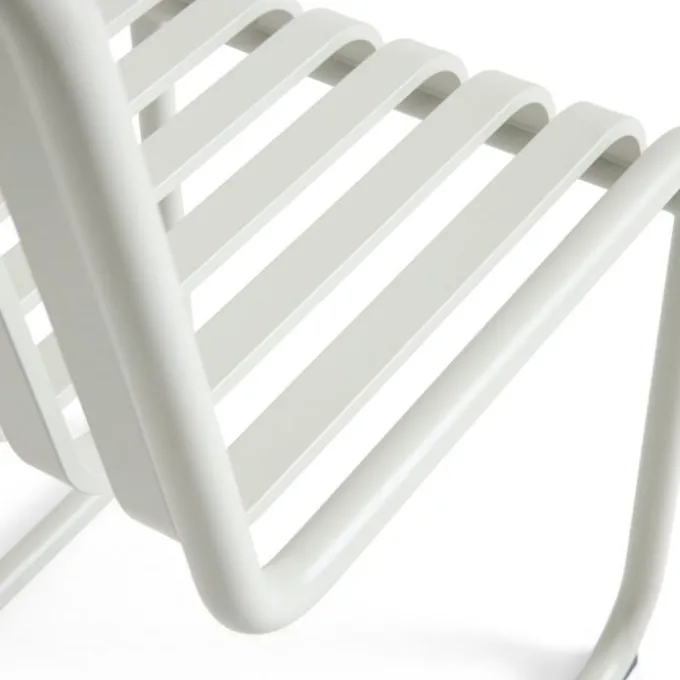 Palissade Cantilever Chaise