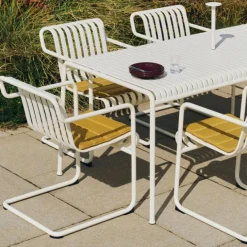 Palissade Cantilever Dining Fauteuil