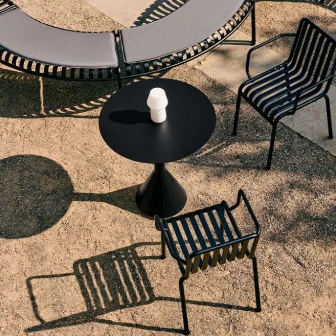 Palissade Cone Table
