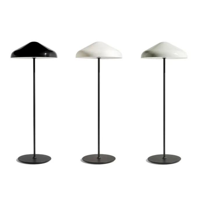 Pao Steel Lampadaire