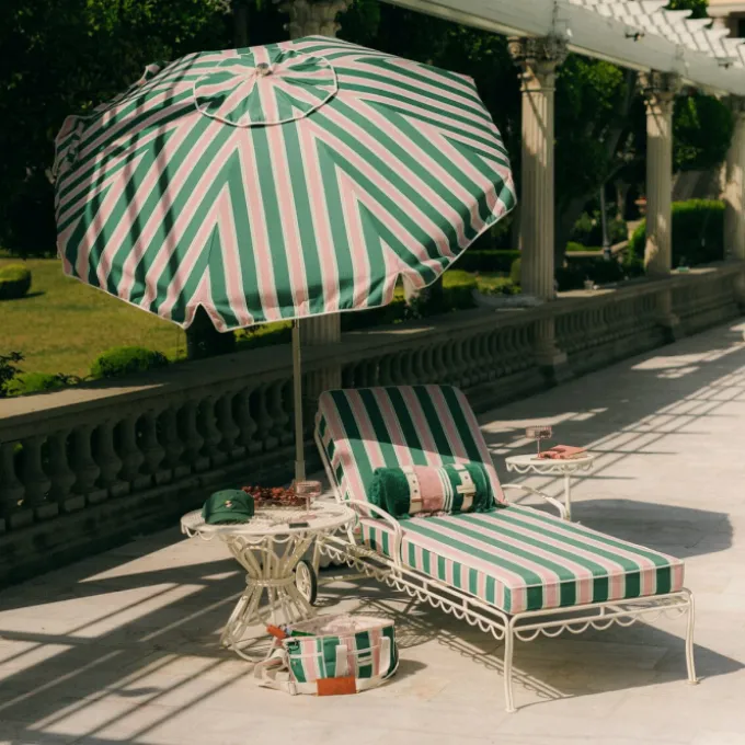 Parasol Club