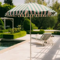 Parasol Club