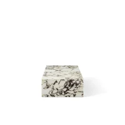 Plinth Bas