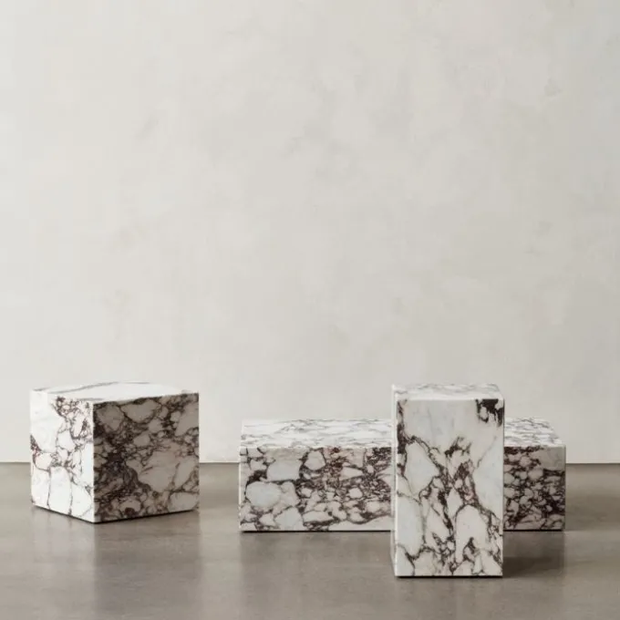 Plinth Bas