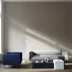 Plinth Bas