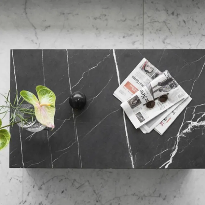 Plinth Bas