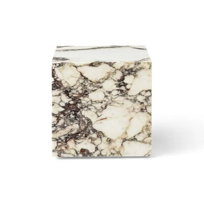Plinth Cubique