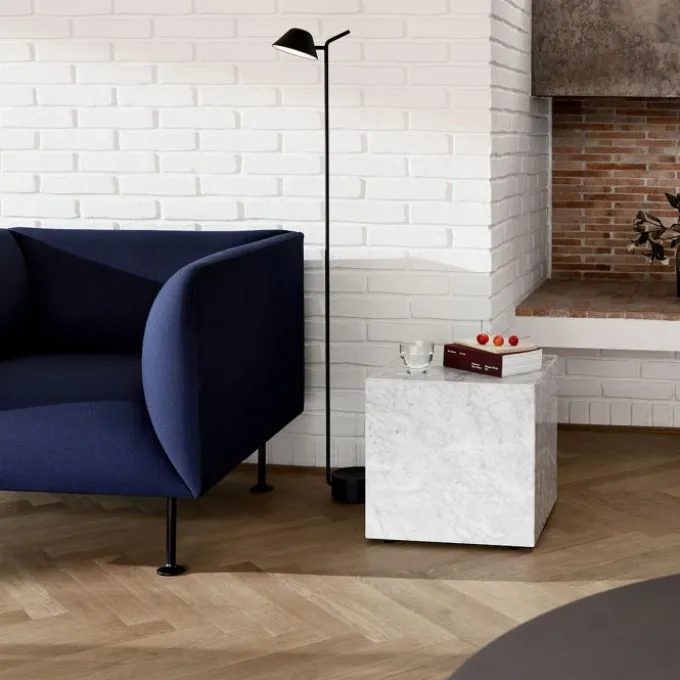 Plinth Cubique