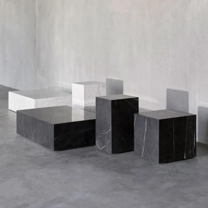 Plinth Cubique
