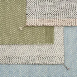 Ply rug recycled