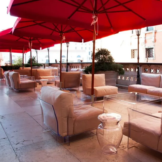 Pop outdoor