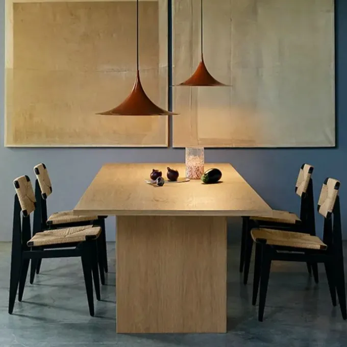 Private Dinning Table