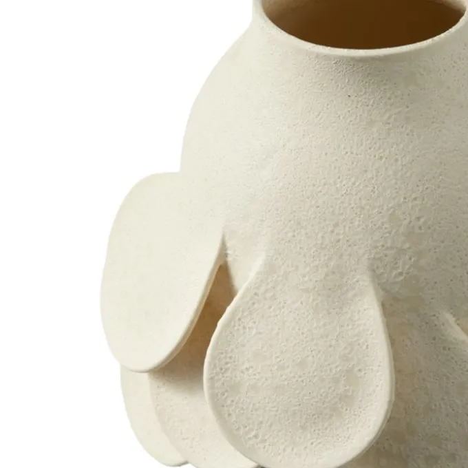 Quillie Vase
