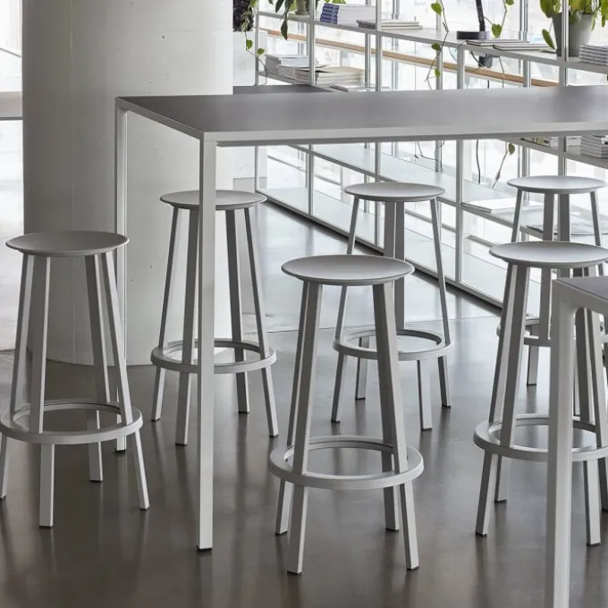 Revolver Tabouret