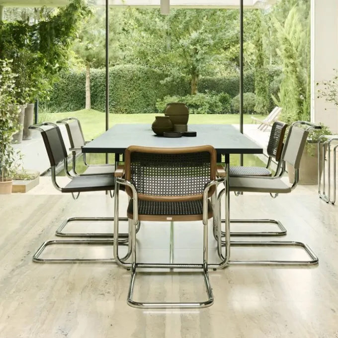 S 33 chaise cantilever