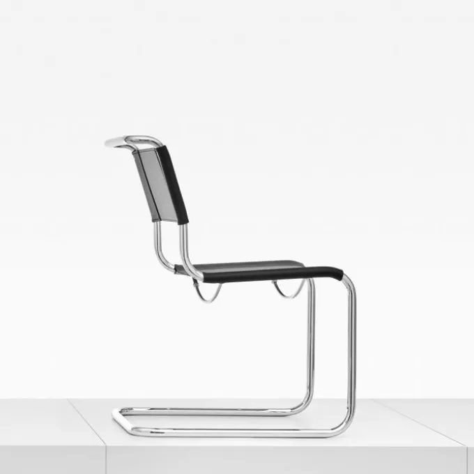 S 33 chaise cantilever