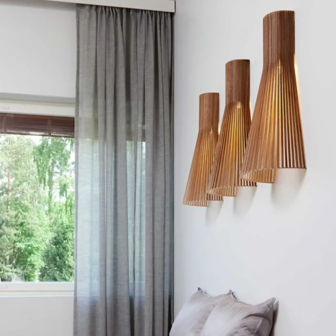 Secto 4230 applique