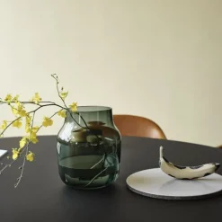 Silent Vase