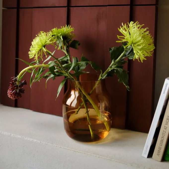 Silent Vase