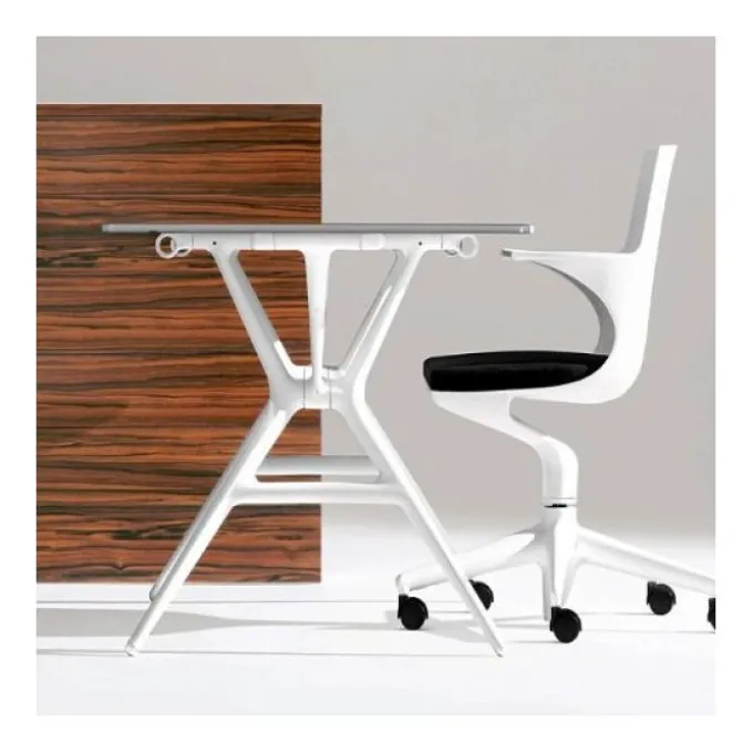 Spoon chair