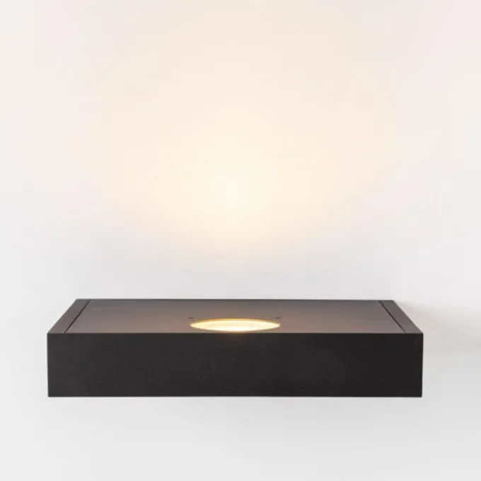 Sulfer Uplight Wall