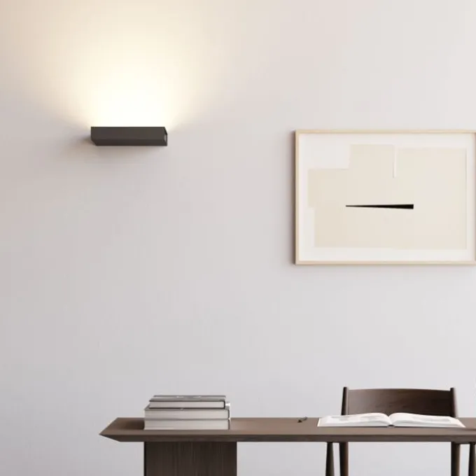 Sulfer Uplight Wall