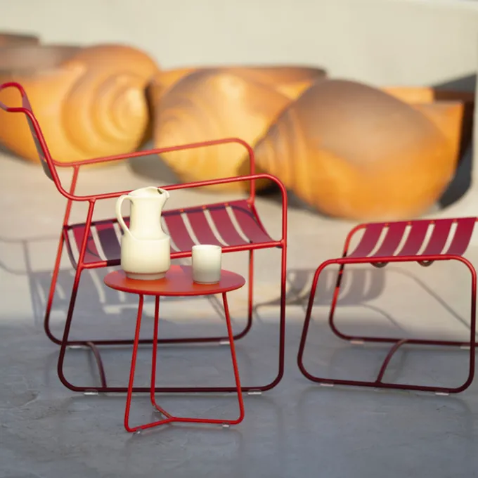 Surprising fauteuil bas