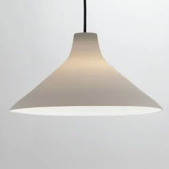 Suspension Seam