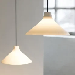 Suspension Seam
