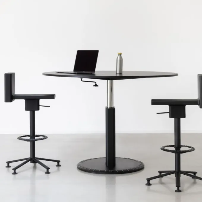 360° table