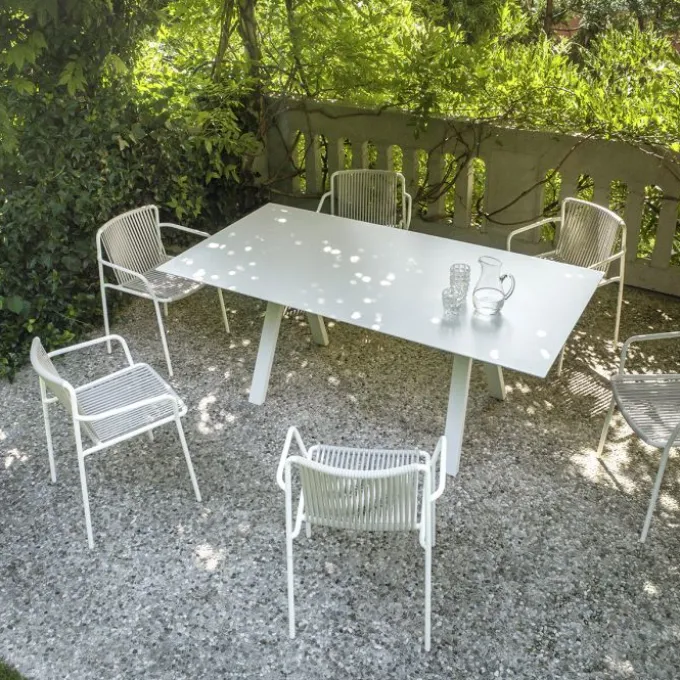 Table Arki