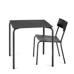 Table Carré August