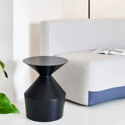 Table d'appoint Shape Quickship