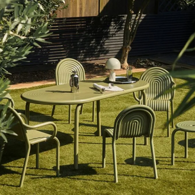 Table Groove