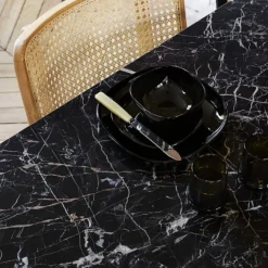 Table Horizon