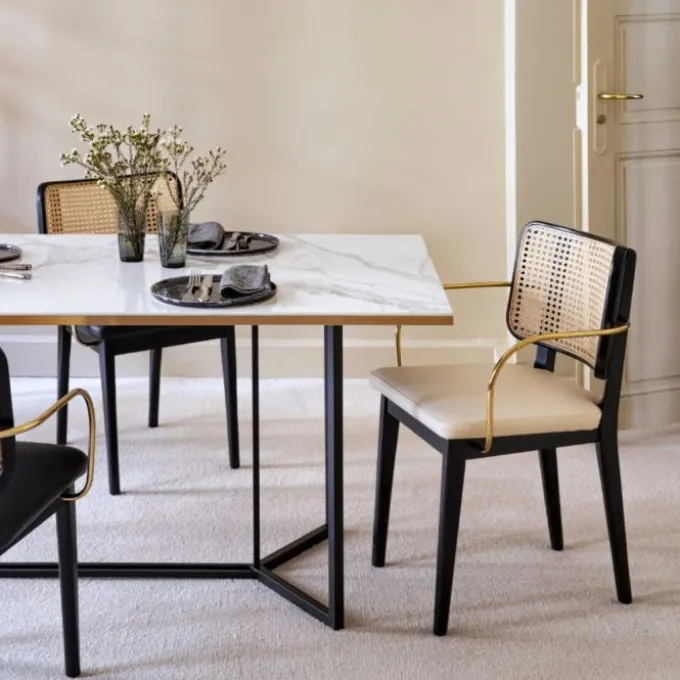 Table Horizon