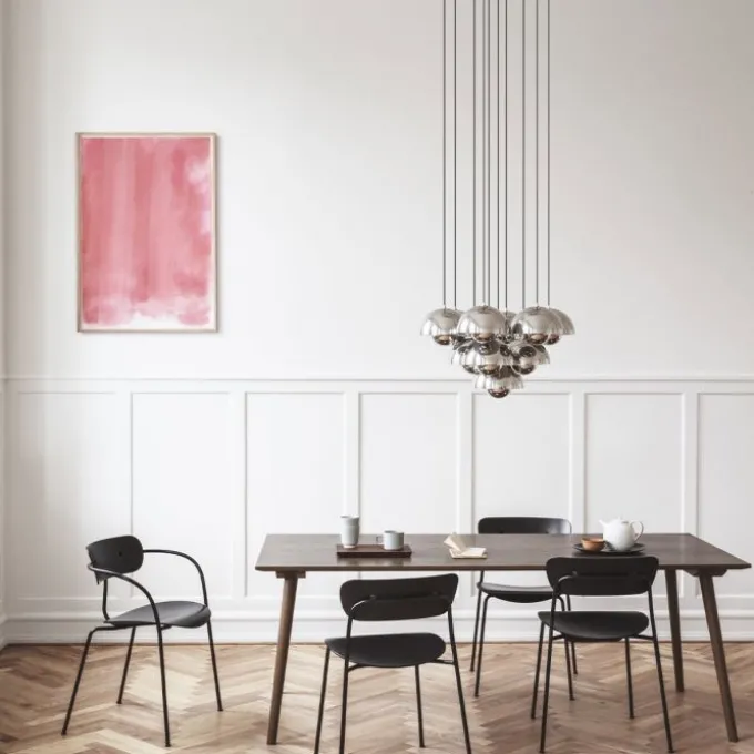 Table In Between SK5