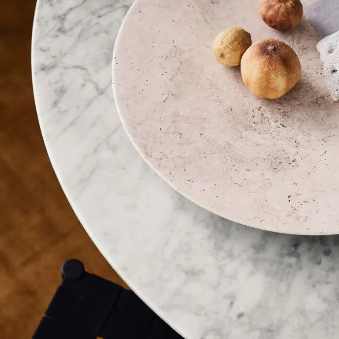Table In Between SK20