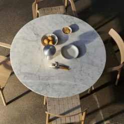 Table In Between SK20