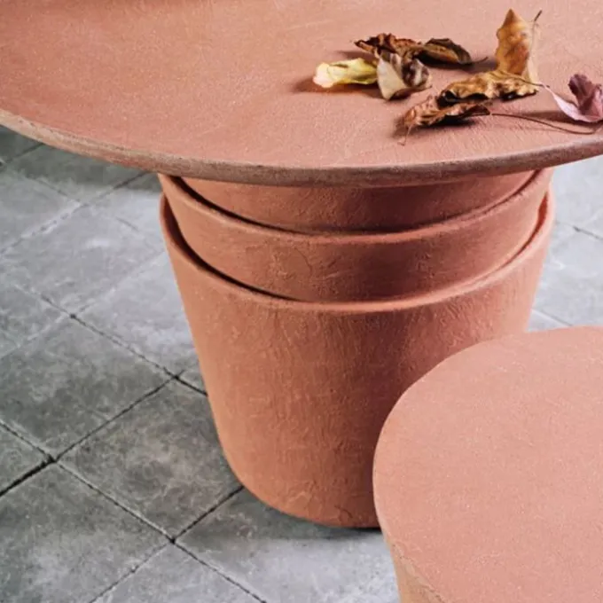 Table Kasane