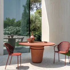 Table Kasane
