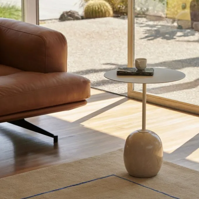 Table Lato