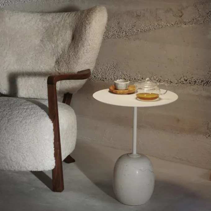 Table Lato