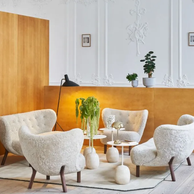 Table Lato