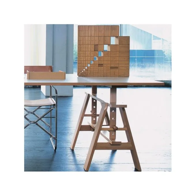 Table Leonardo
