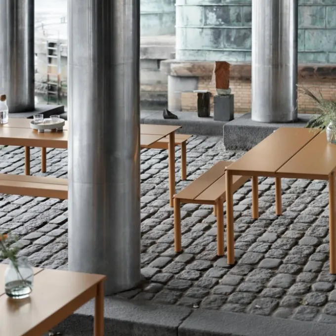 Table Linear Steel