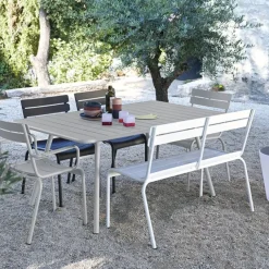 Table Luxembourg