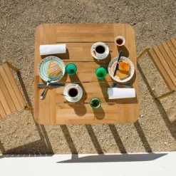 Table Pevero
