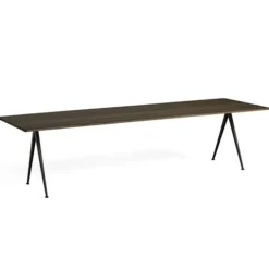 Table Pyramide 02